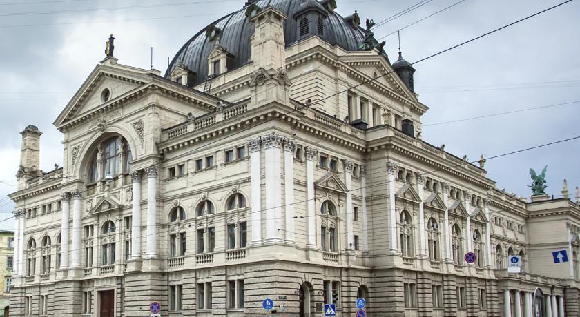 Стильні Апартаменти Львів Центр Exteriör bild